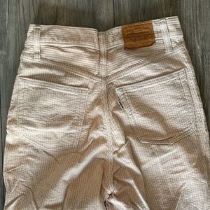 Levis Ribcage Straight Corduroy